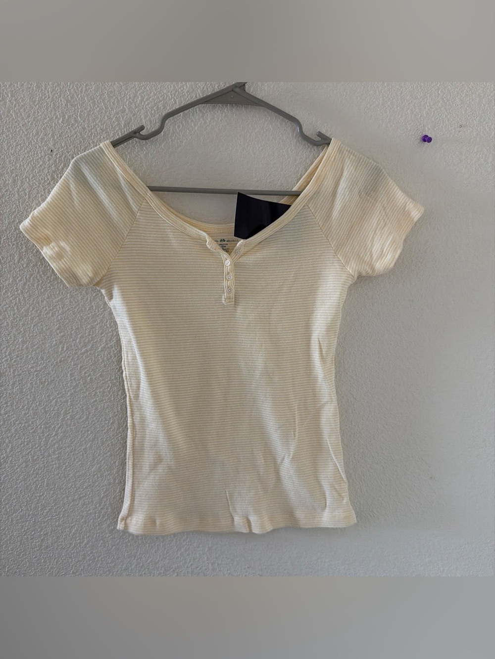 Brandy melville yellow striped Zelly top